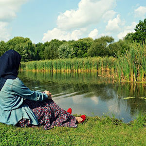 Meet your Posher, Amna